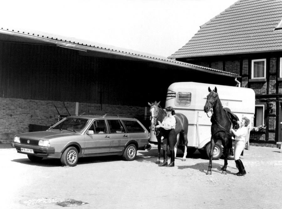  Volkswagen Passat Variant Syncro 1984 года  (фото 4 из 16)